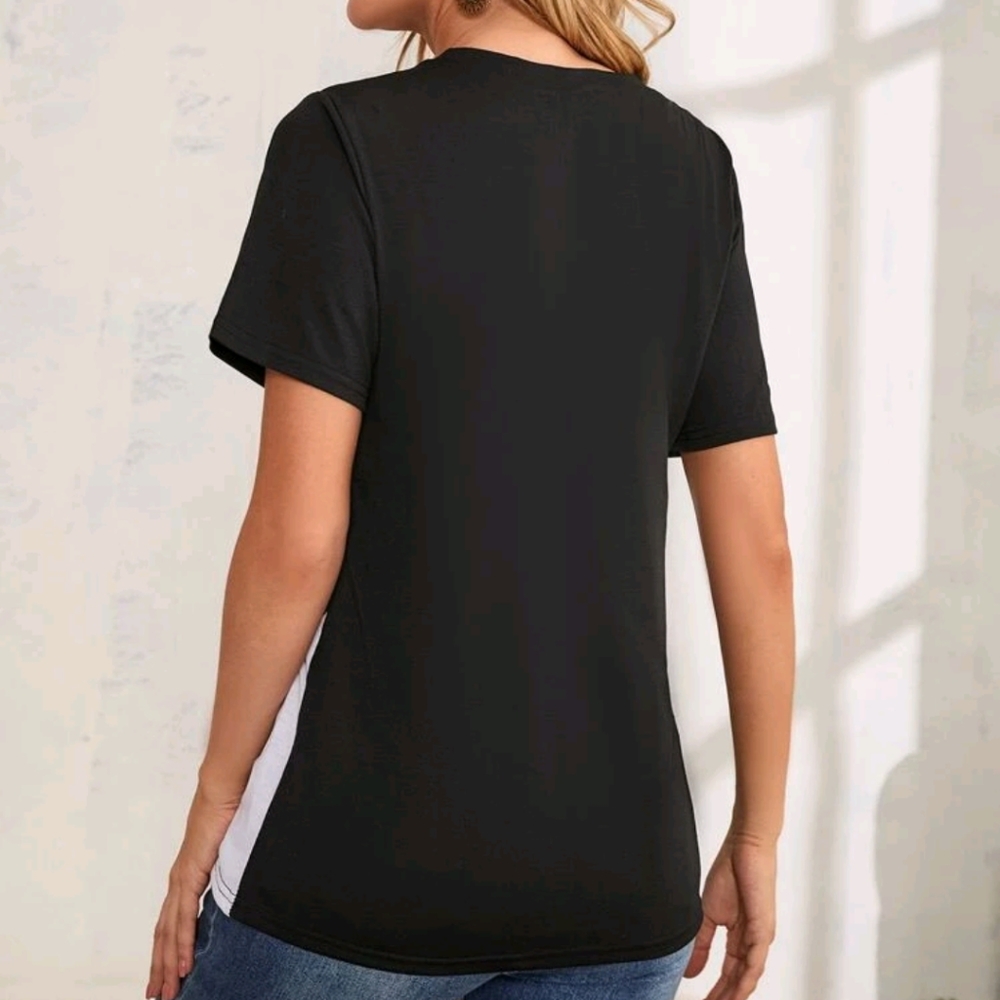 Leopard Print Colorblock Tee - Picture 2 of 6